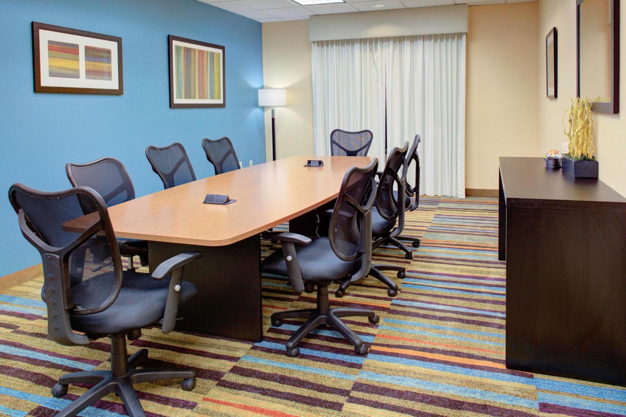 Fairfield Inn And Suites By Marriott Seymour Eksteriør bilde