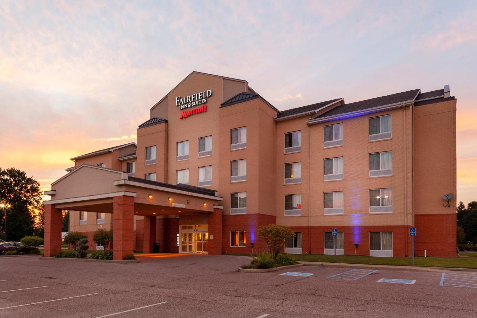 Fairfield Inn And Suites By Marriott Seymour Eksteriør bilde